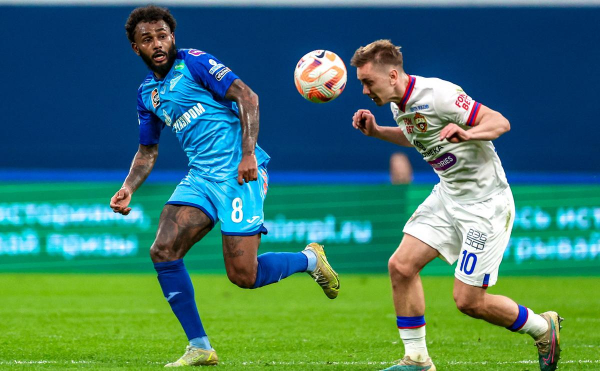 «Зенит» первый раз за 13 лет проиграл дома ЦСКА :: Футбол :: спорт