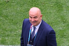 Cherchesov vozglavil sbornuju kazahstana po futbolu b195863.jpg