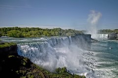 Devushka pilot otpravilas v polet nad niagarskim vodopadom i ne vyzhila 6967a14.jpg
