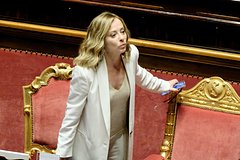 Stalo izvestno ob opasenijah italjanskogo premera iz za vyborov vo francii 4027dc2.jpg