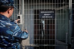 Troe osuzhdennyh vzjali v zalozhniki sotrudnikov kolonii v dnr 8a8f126.jpg