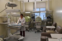 V rossii zajavili o nehvatke akusherov ginekologov i neonatologov 5d5e4ce.jpg