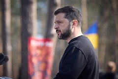 Zelenskij ozvuchil cel ukrainy v kurskoj oblasti dlja chego vsu vtorglis na rossijskuju territoriju 2dcc916.jpg
