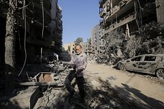 Trassu damask bejrut perekryli iz za udarov izrailja d241ef6.jpg