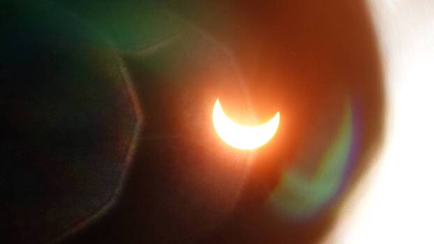 V konce marta rossijane uvidjat chastnoe solnechnoe zatmenie 54f6c03.jpg