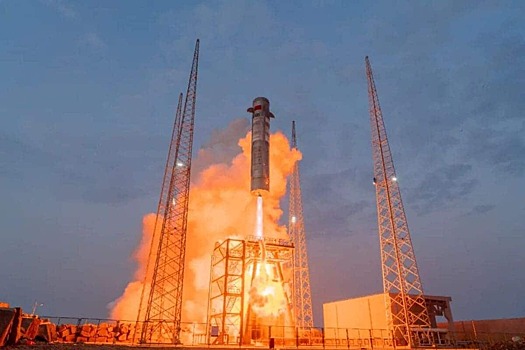 V otrasli usomnilis v sozdanii vozvrashhajushhejsja na zemlju rakety 07858ee.jpg